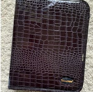 Read description! I have one of these that is brand new in plastic senegence